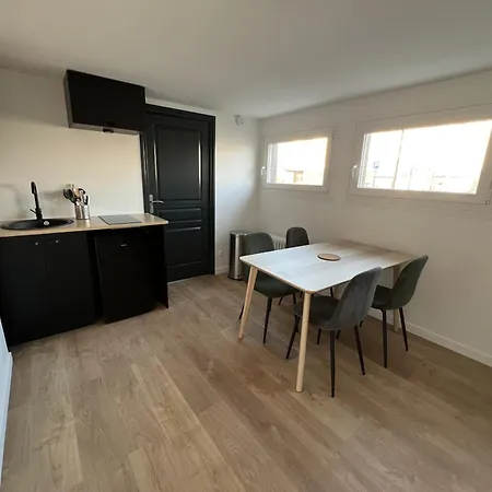 Apartament Le Wilson 4, 2-4 Pers Calais