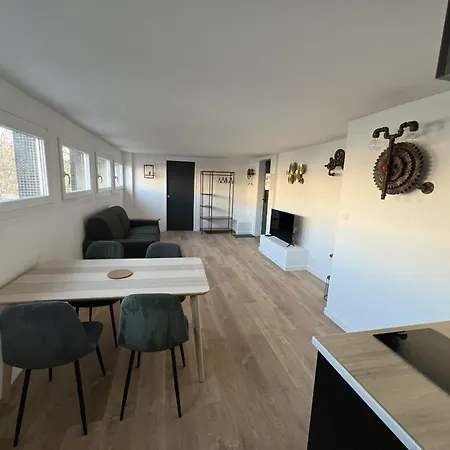 Apartament Le Wilson 4, 2-4 Pers Calais